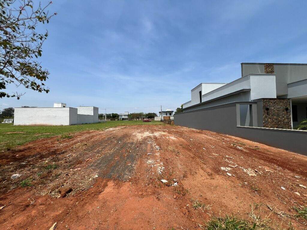 Terreno à venda no Água Branca: 