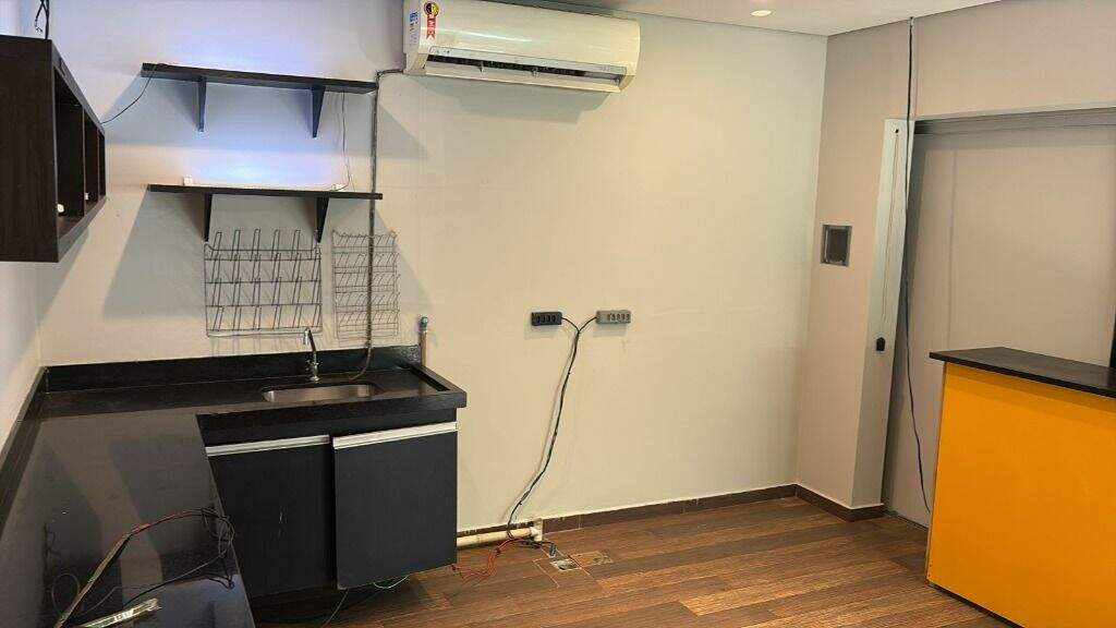 Sala para aluguel no Vila Rezende: 
