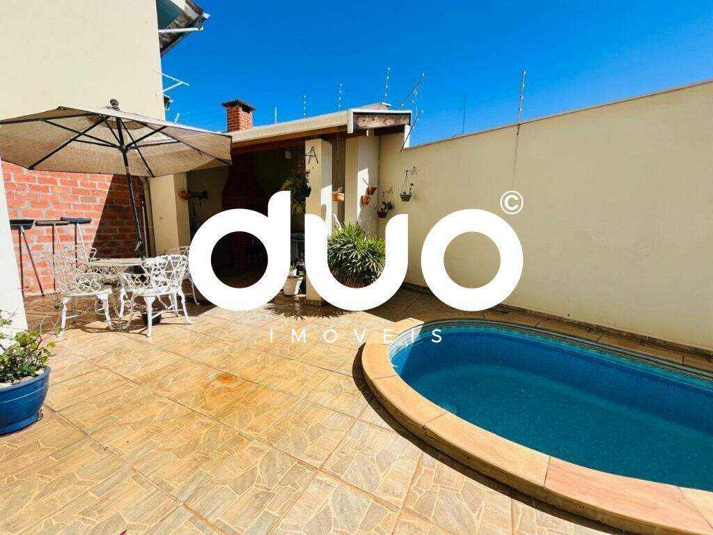 Casa à venda no Vila Rezende: 