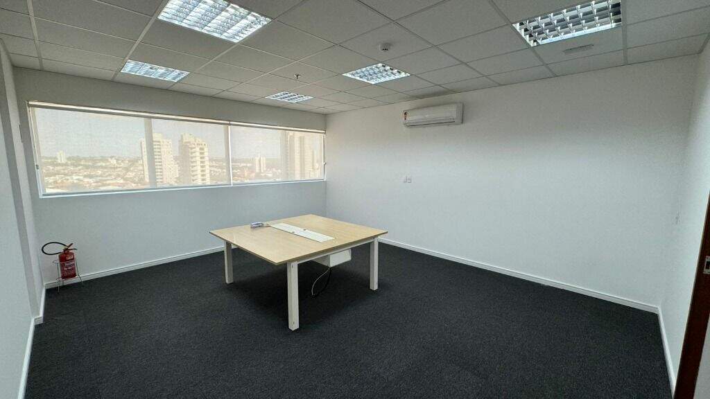 Sala para aluguel no Alemães: 