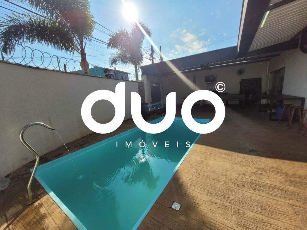 Casa à venda no Jardim Alvorada: 