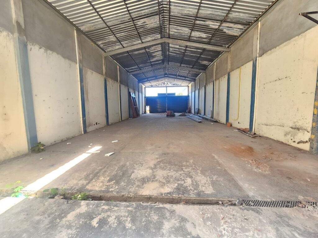 Barracão para aluguel no Alto: 