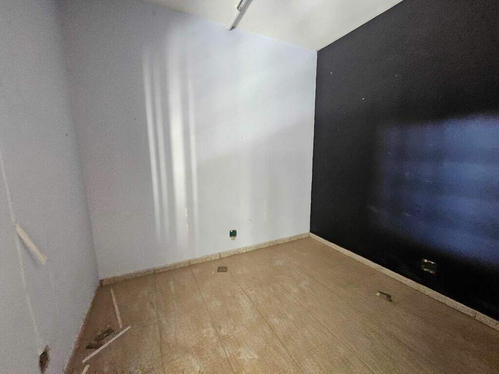 Barracão para aluguel no Alto: 