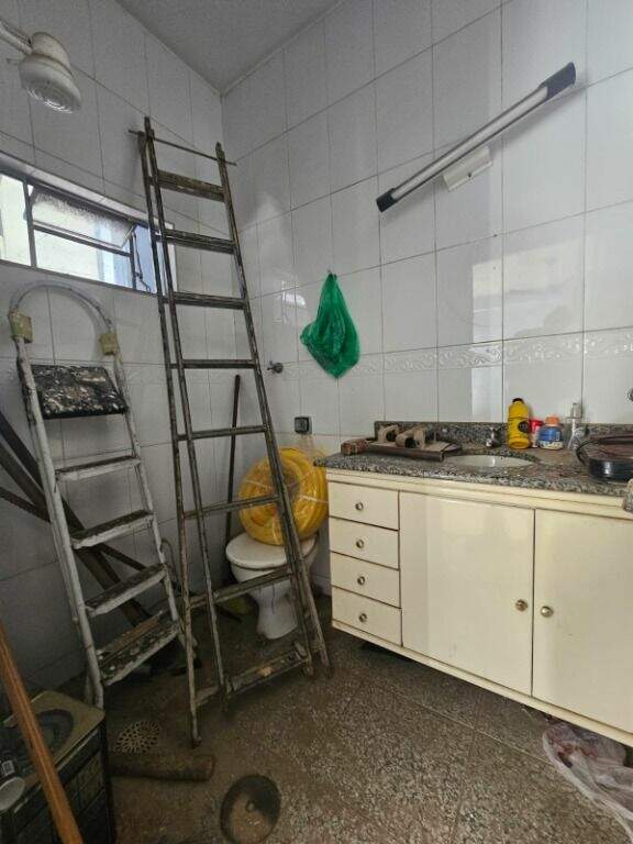 Salão para aluguel no Alto: 