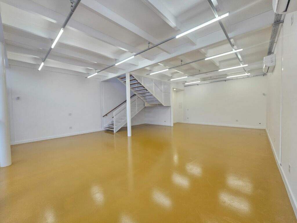 Salão para aluguel no Centro: 