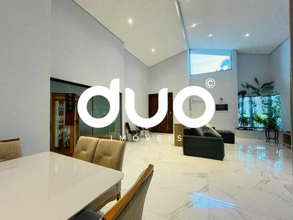 Casa à venda no Morato: 