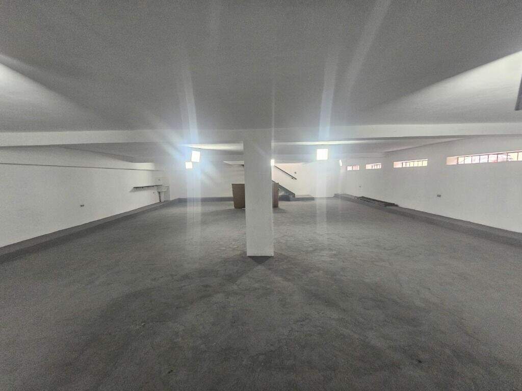 Salão para aluguel no Centro: 