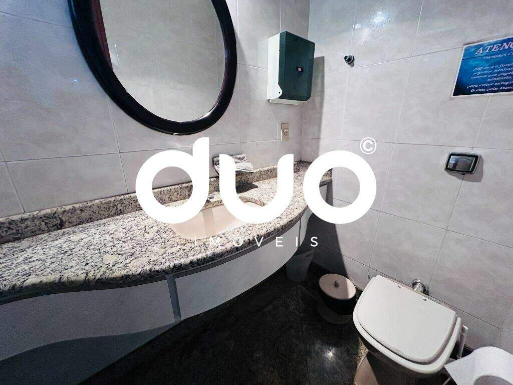 Casa à venda no Centro: 