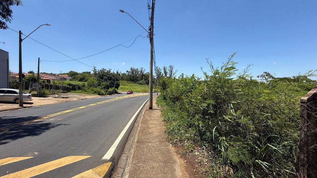 Área à venda no Piracicamirim: 