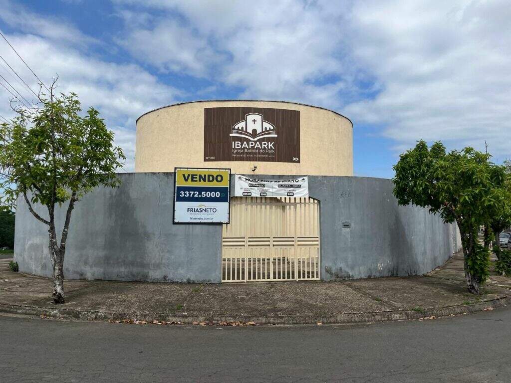 Salão à venda no Santa Terezinha: 