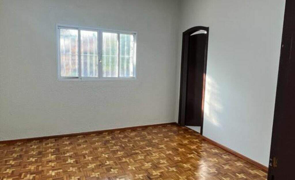 Casa para aluguel no Centro: 