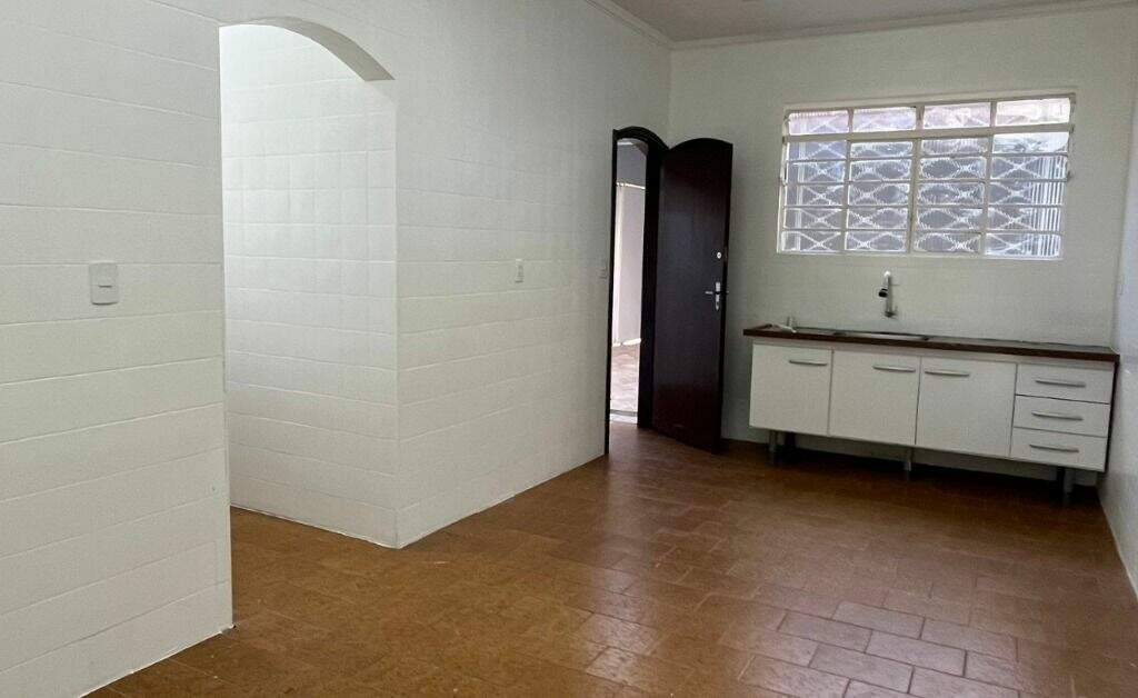 Casa para aluguel no Centro: 