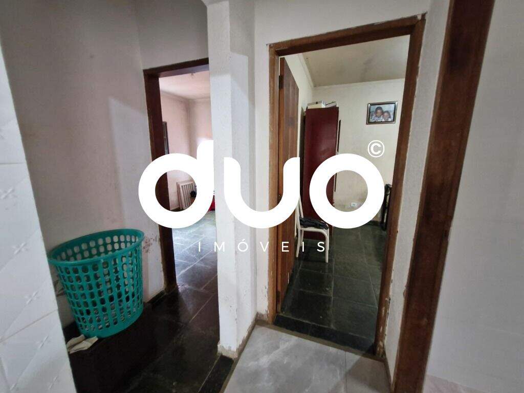 Casa à venda no Jardim Costa Rica: 