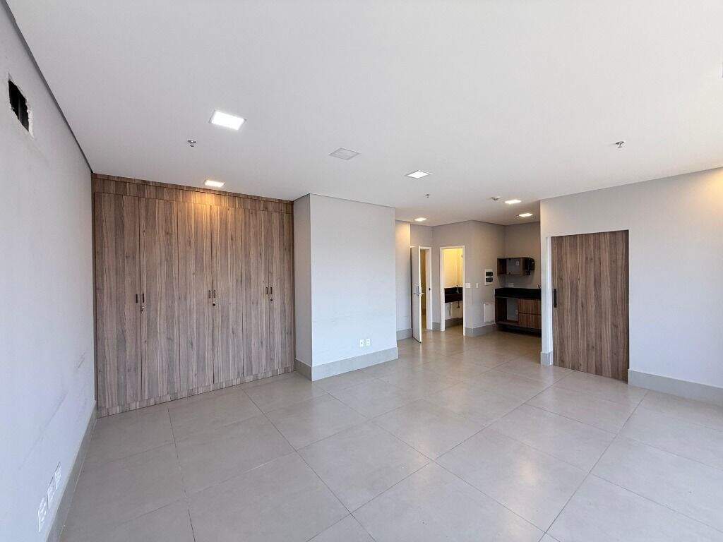Sala à venda no Centro: 
