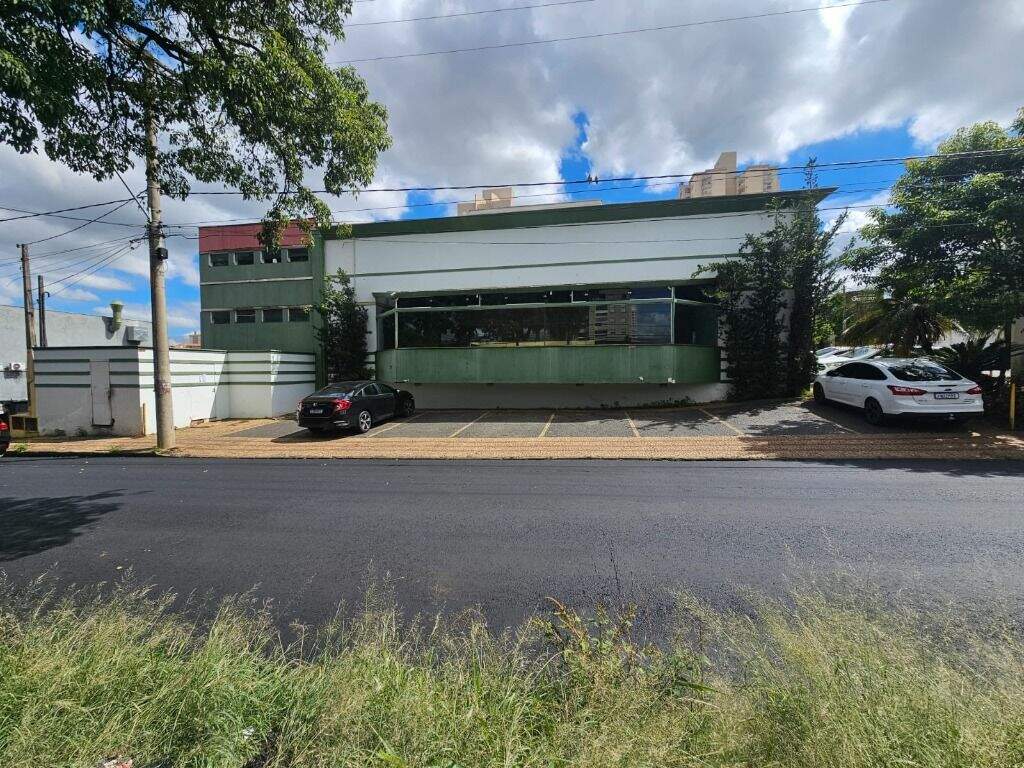 Salão para aluguel no Alto: 