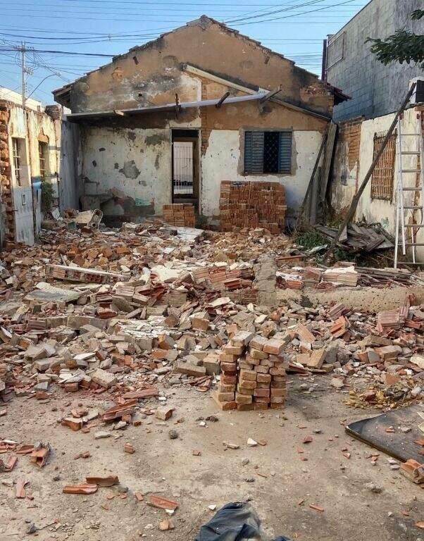Terreno à venda no Vila Pacaembu: 