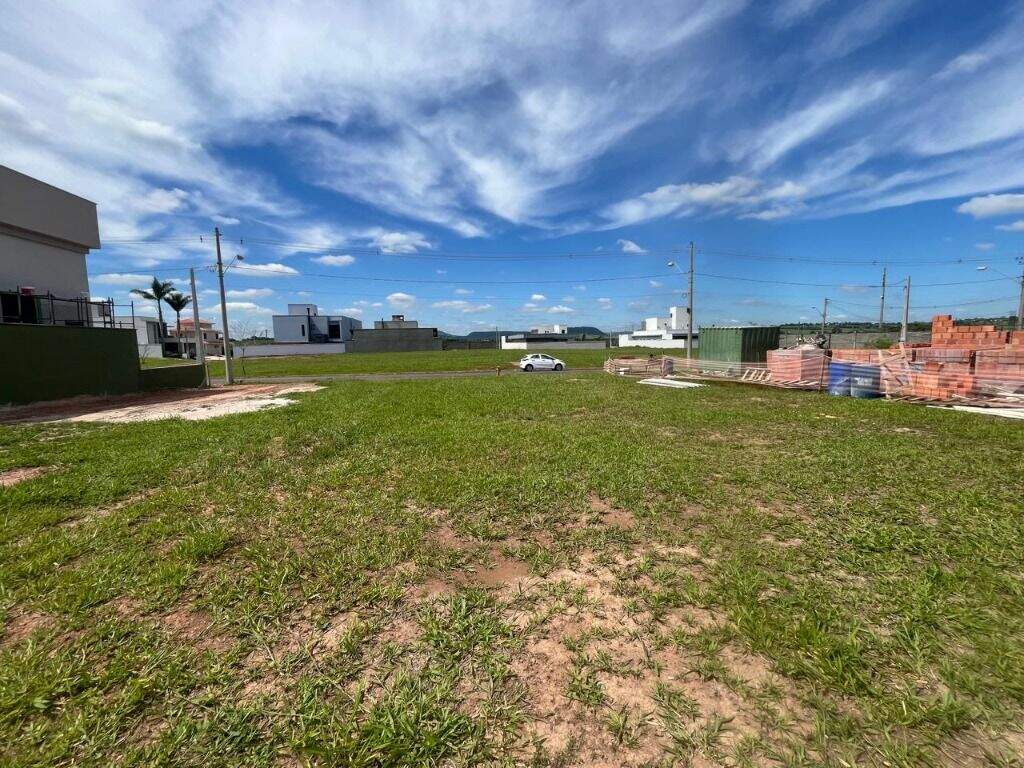 Terreno à venda no Residencial Terras de Ártemis: 