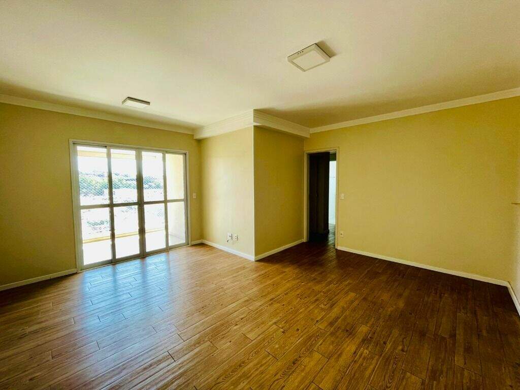 Apartamento à venda no Vila Rezende: 