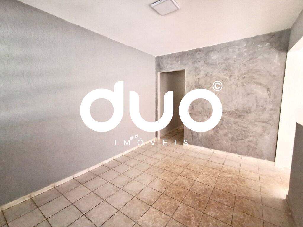 Casa à venda no Jardim Astúrias I: 
