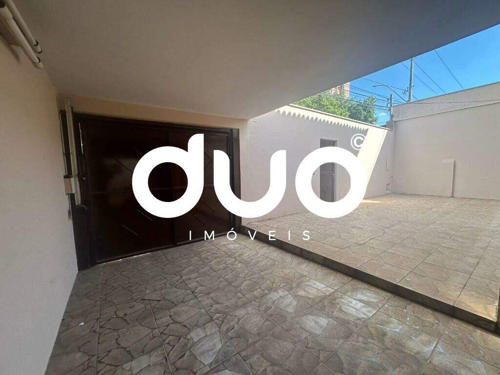 Casa à venda no Centro: 