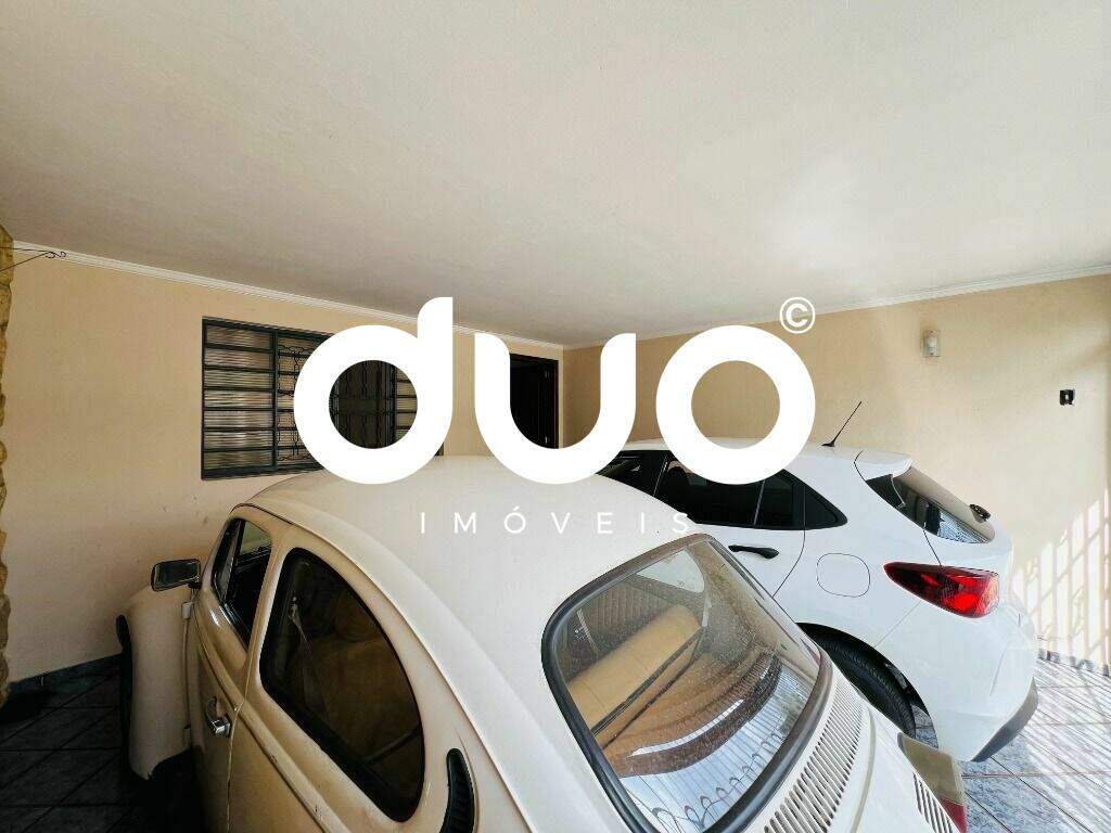 Casa à venda no Jardim Monumento: 