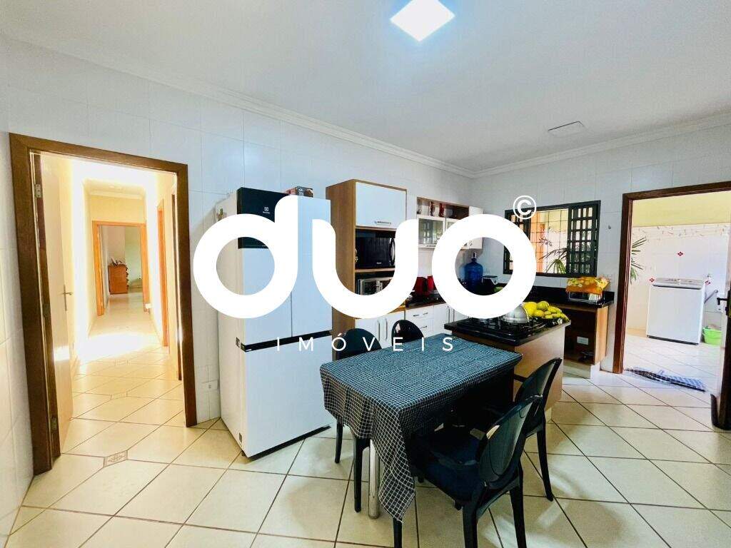 Casa à venda no Nova América: 