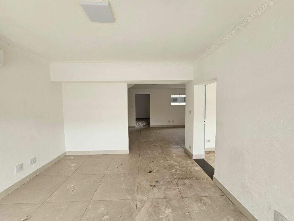 Casa para aluguel no Centro: 