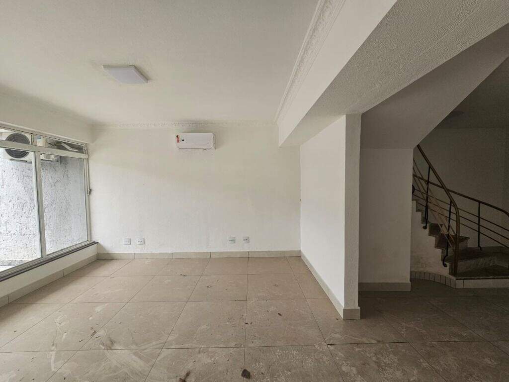 Casa para aluguel no Centro: 