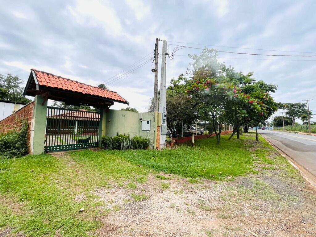 Chácara à venda no Dois Córregos: 