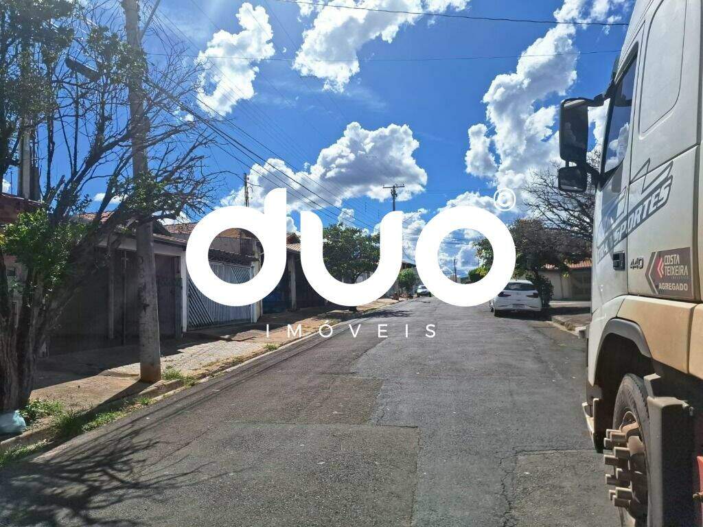 Casa à venda no Jardim dos Manacás: 