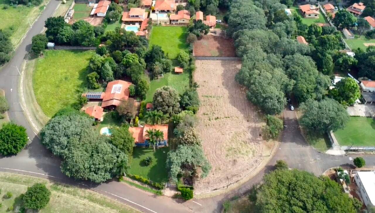 Terreno à venda no Santa Rita: 