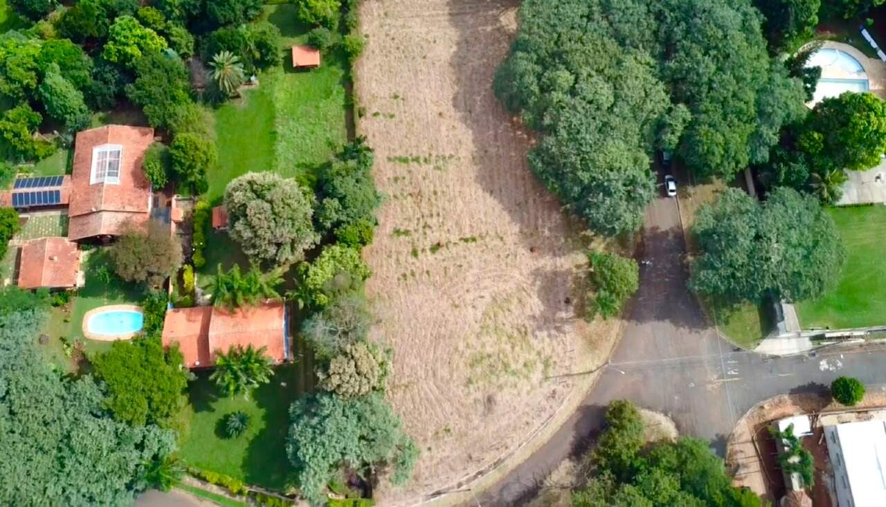 Terreno à venda no Santa Rita: 
