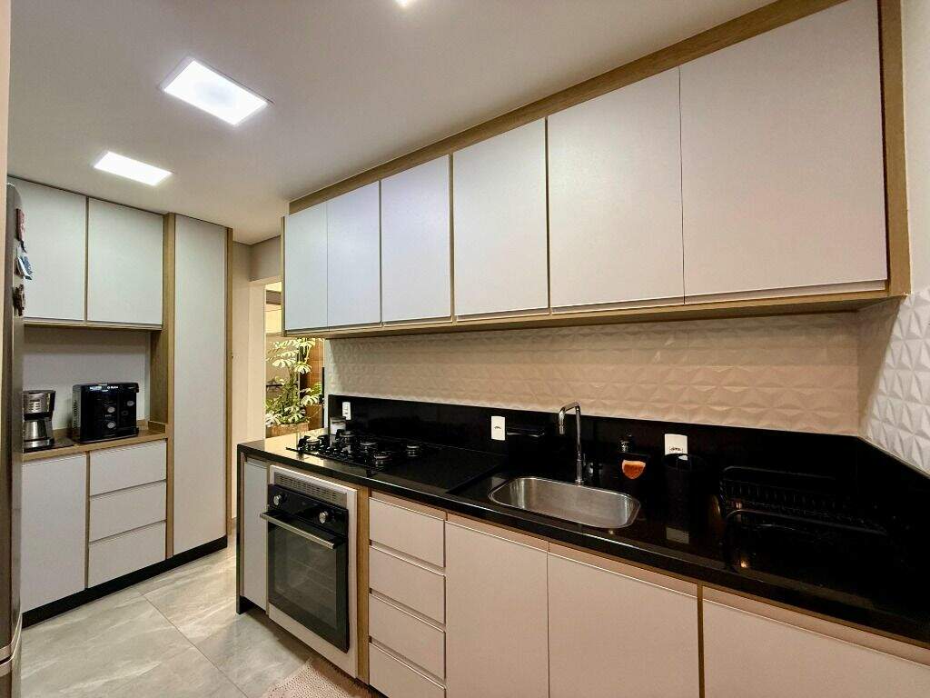 Apartamento à venda no Parque Santa Cecília: 