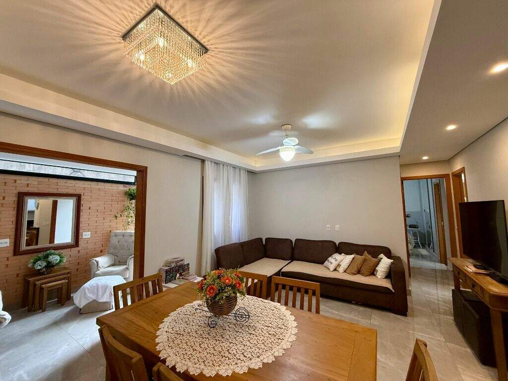 Apartamento à venda no Parque Santa Cecília: 