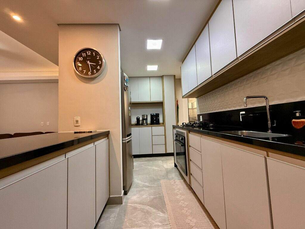 Apartamento à venda no Parque Santa Cecília: 