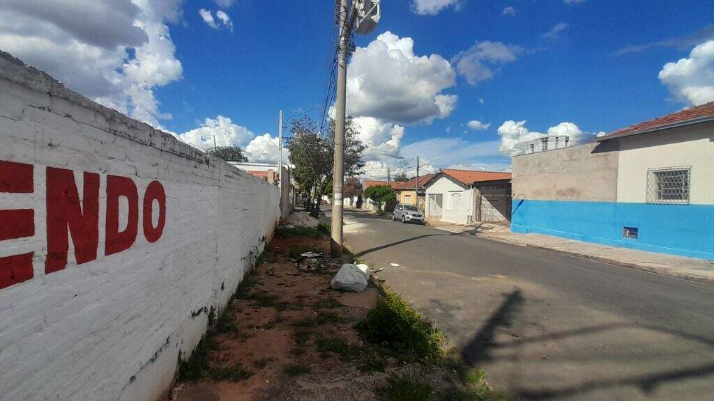 Terreno à venda no Paulista: 