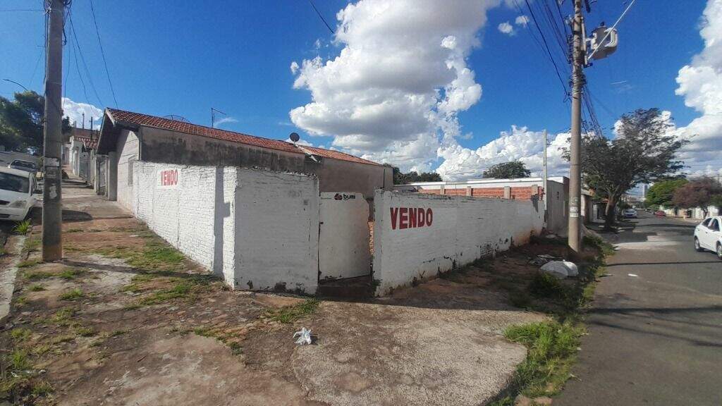 Terreno à venda no Paulista: 