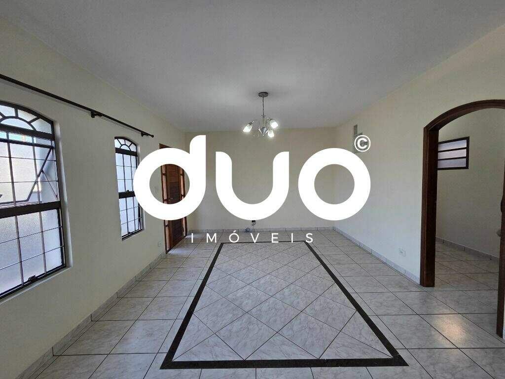 Casa à venda no Jaraguá: 