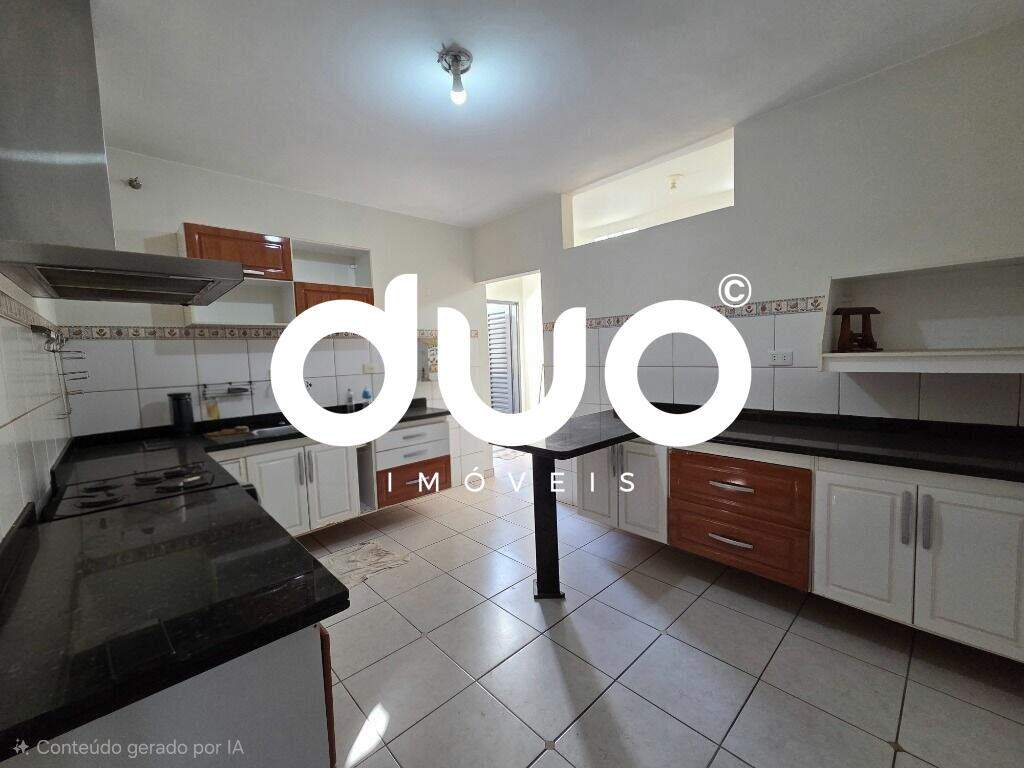 Casa à venda no Jaraguá: 