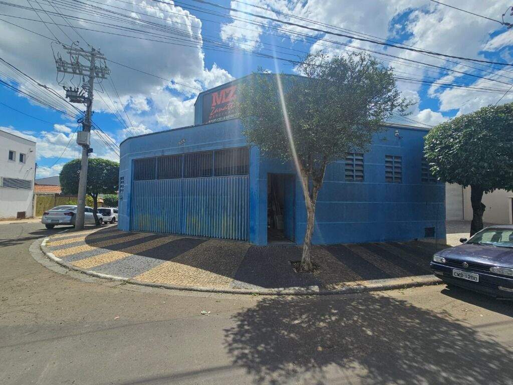 Barracão para aluguel no Santa Terezinha: 