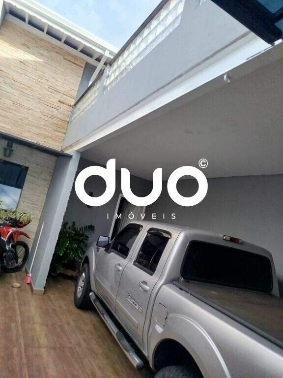 Casa à venda no Dois Córregos: 