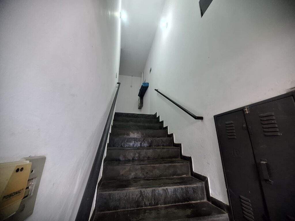 Sala para aluguel no Vila Rezende: 