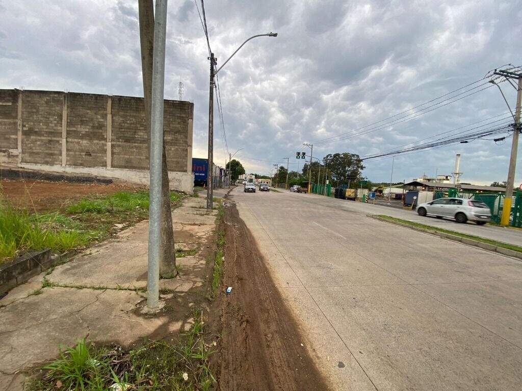 Terreno à venda no São Vicente: 