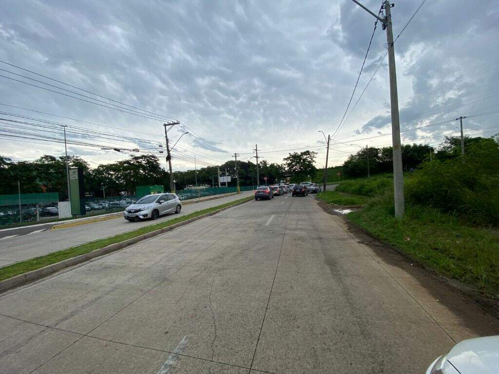 Terreno à venda no São Vicente: 