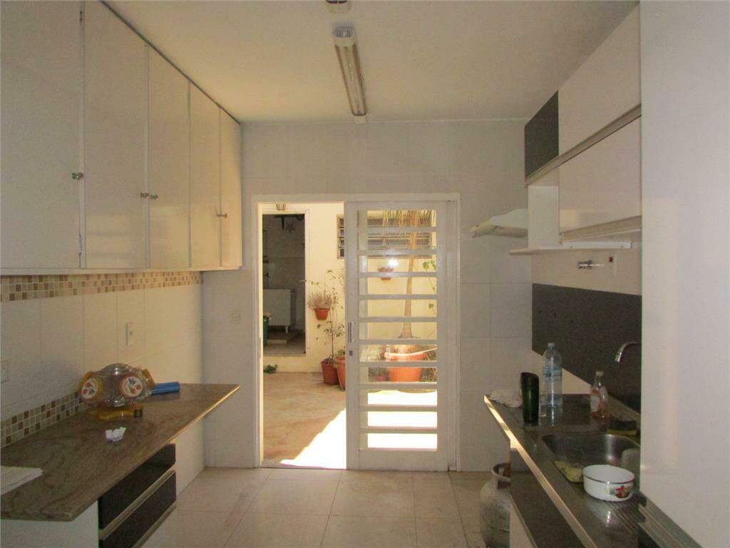 Casa à venda no Centro: 