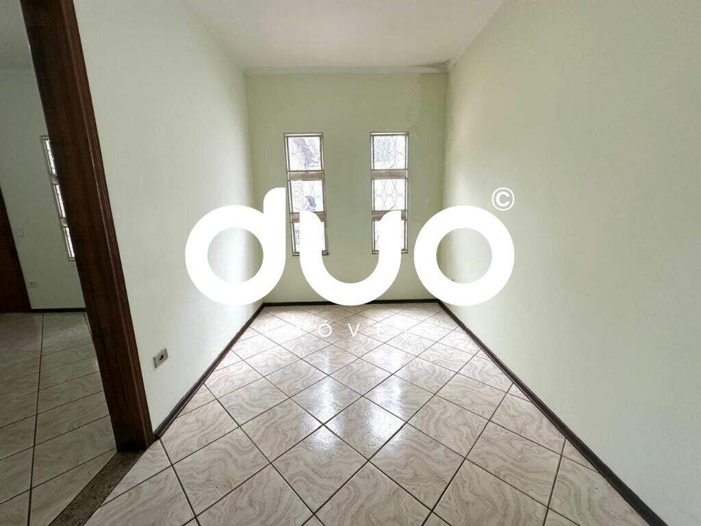 Casa à venda no parque primeiro de maio : 