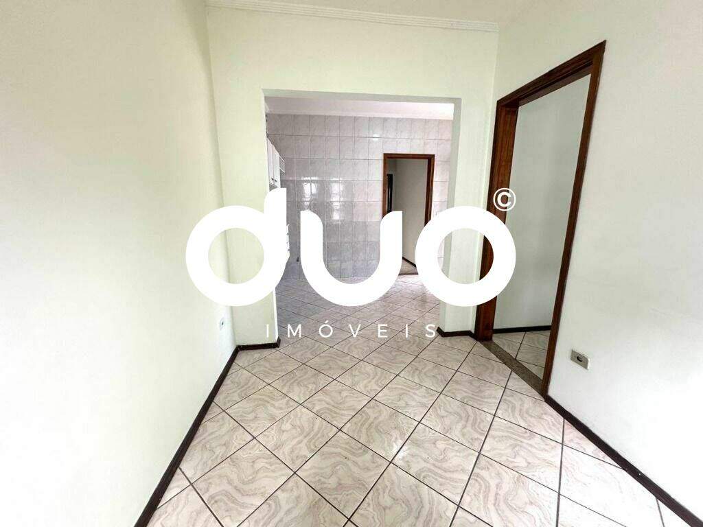 Casa à venda no parque primeiro de maio : 