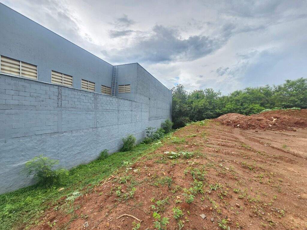 Terreno para aluguel no Jardim Algodoal: 