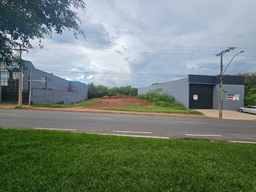 Terreno para aluguel no Jardim Algodoal: 