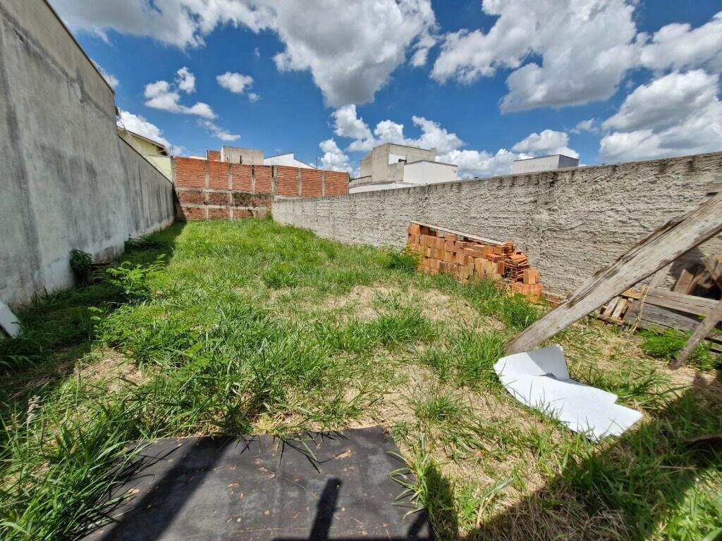 Terreno à venda no Pompéia: 